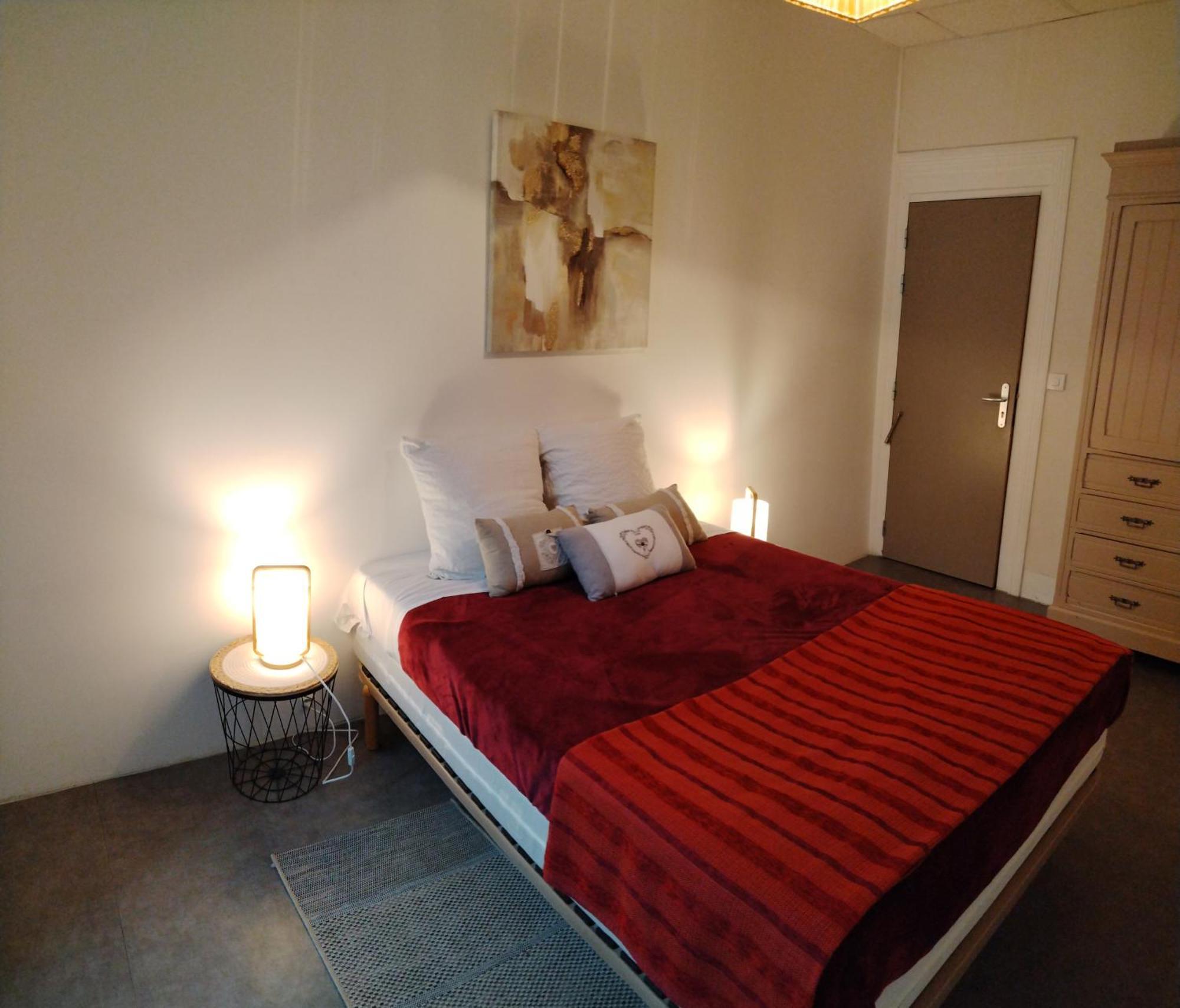 Rose Des Alpes Bed & Breakfast แซร์ ภายนอก รูปภาพ