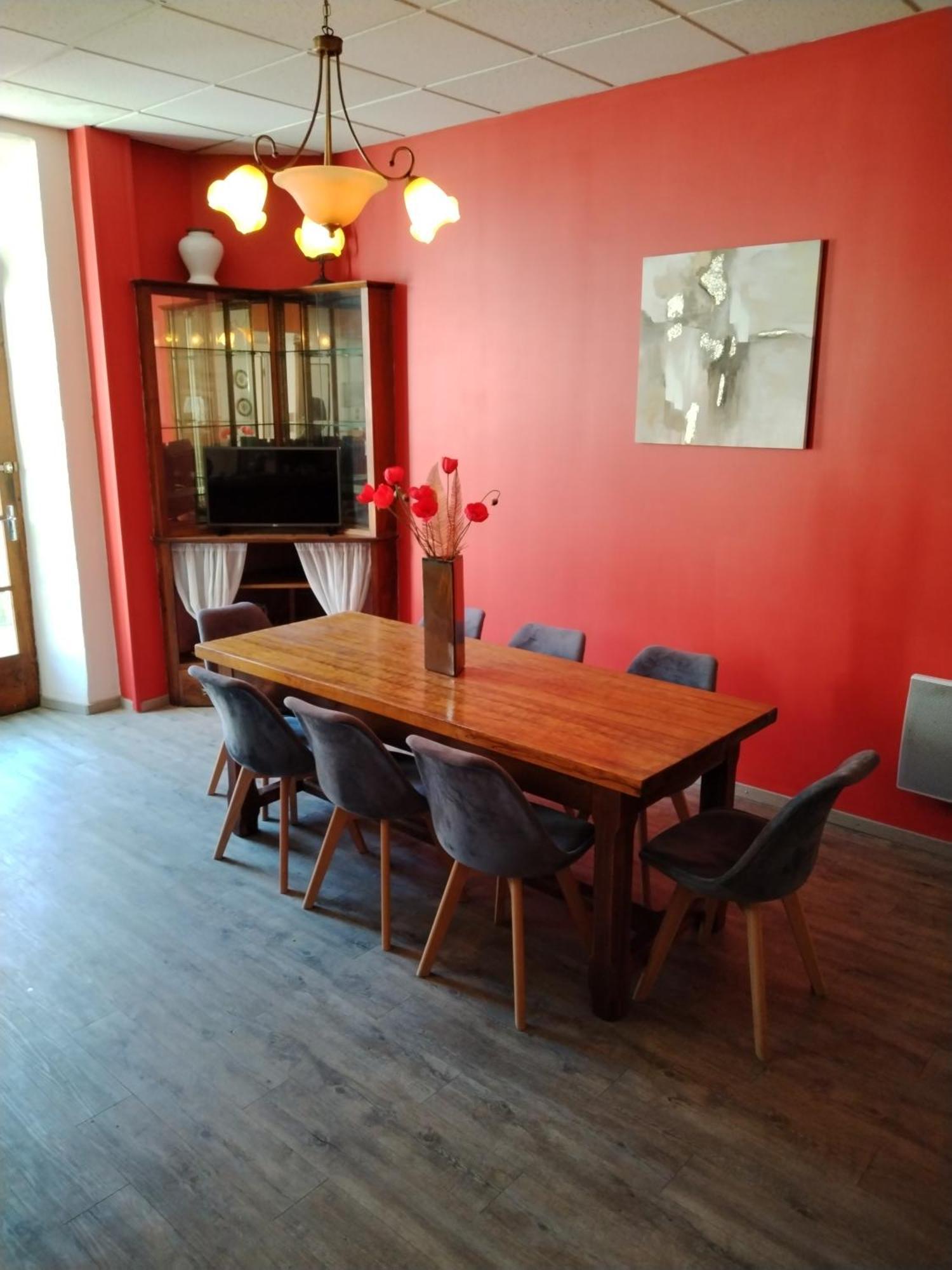 Rose Des Alpes Bed & Breakfast แซร์ ภายนอก รูปภาพ